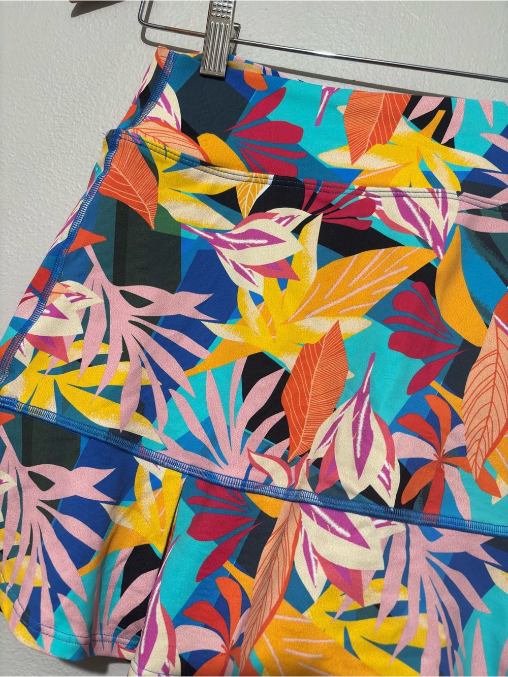 Dona Jo Tropical Multi-Color Flared Skort Skirt Size 1.5 Medium Pickleball golf - Picture 7 of 9